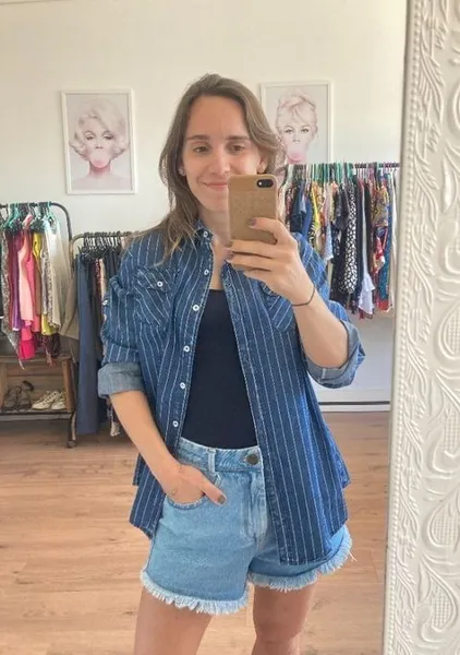 Camisa azul listrada