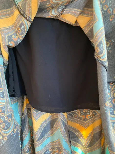 saia midi estampada