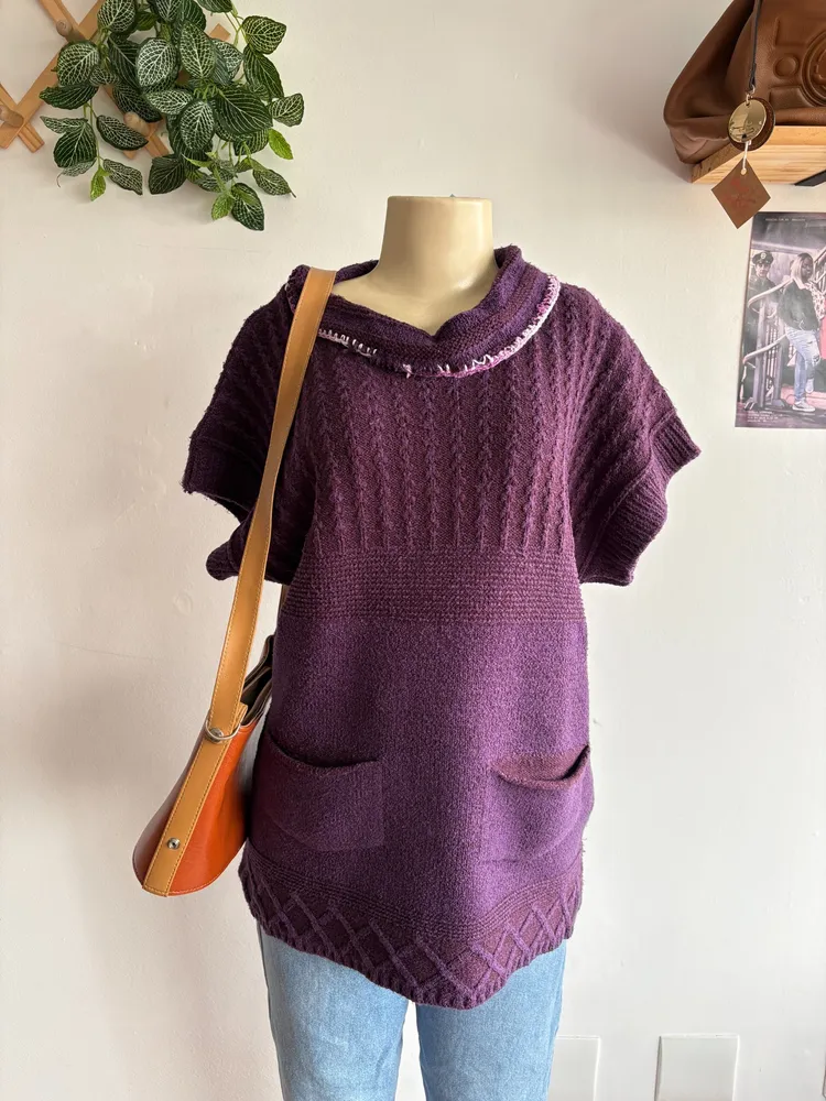Blusão roxo com bolso