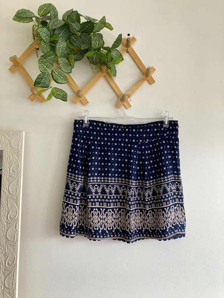 Saia azul em viscose