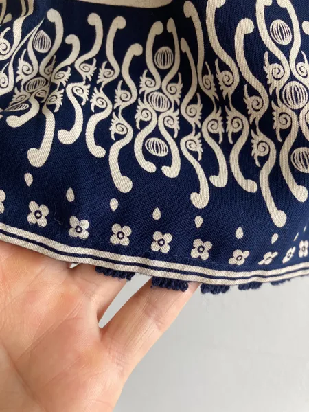 Saia azul em viscose