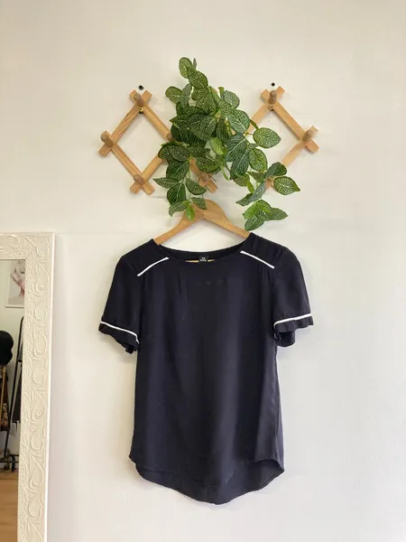 t-shirt preta lisa