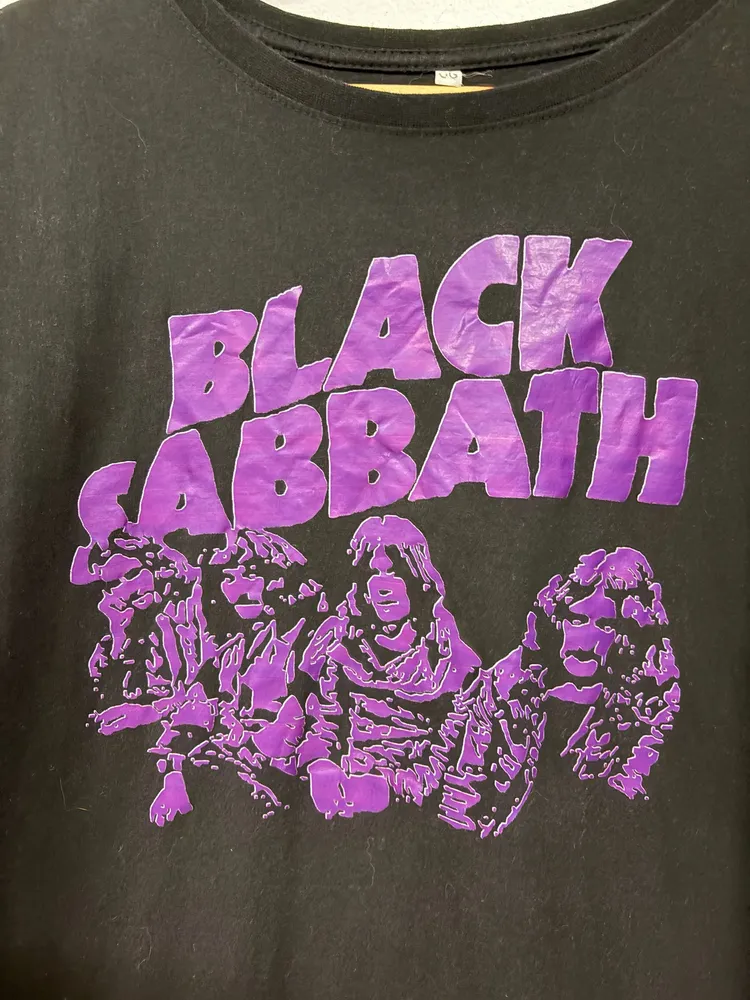 camiseta black sabbath