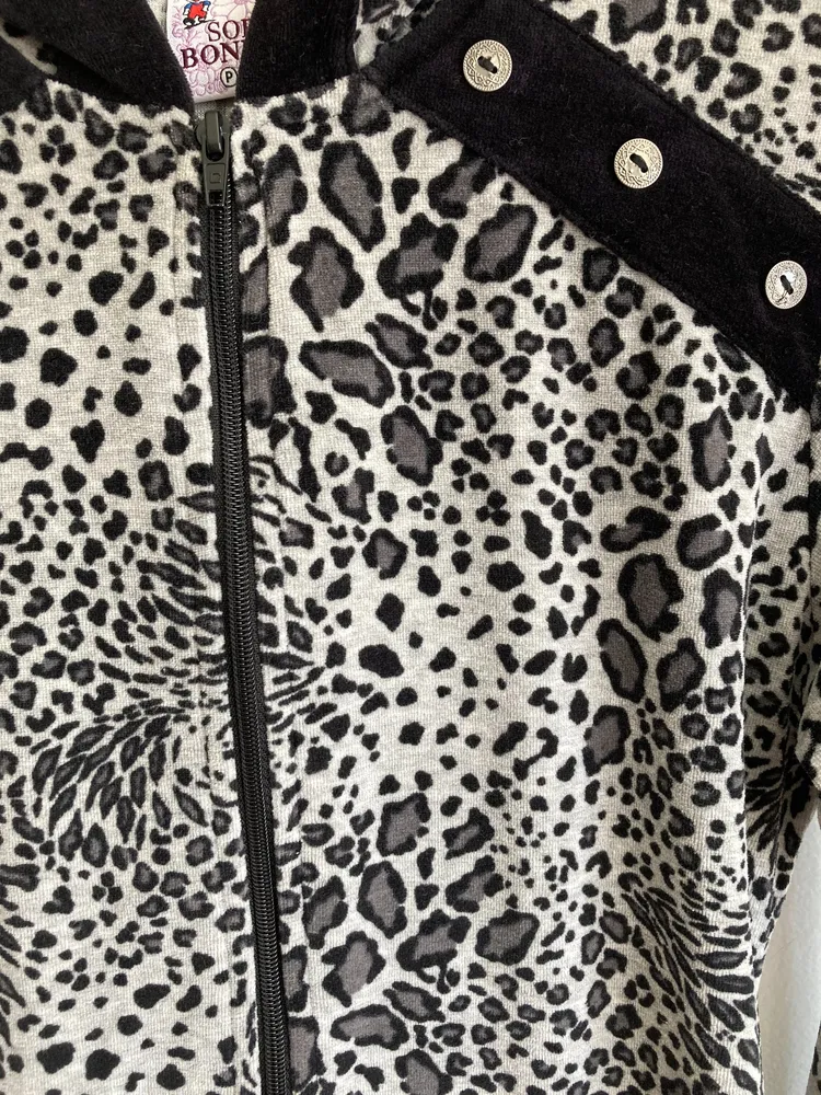 Casaco animal print