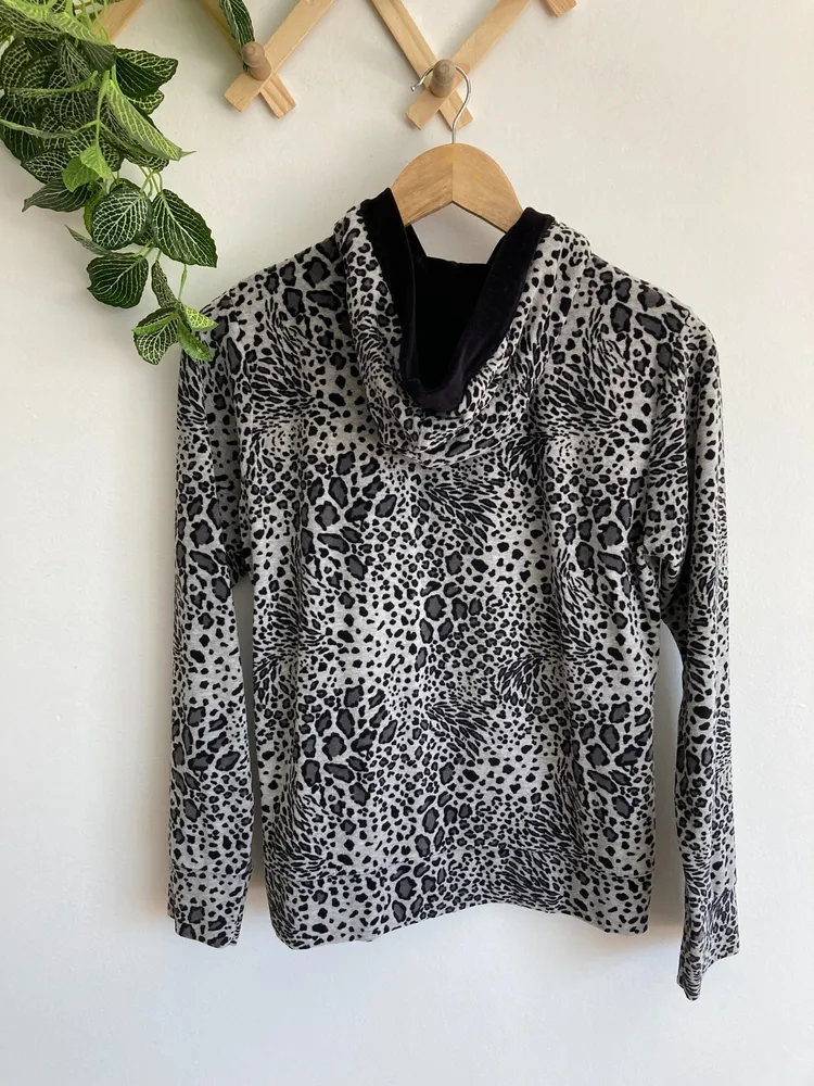 Casaco animal print