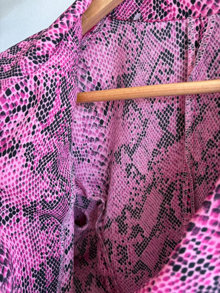 Blazer rosa animal print