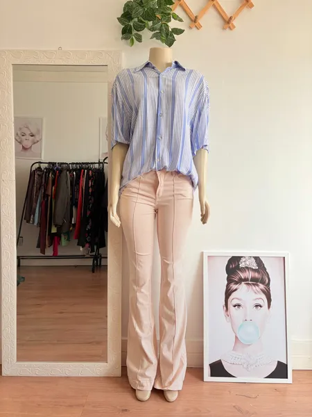 Camisa listrada azul e branco