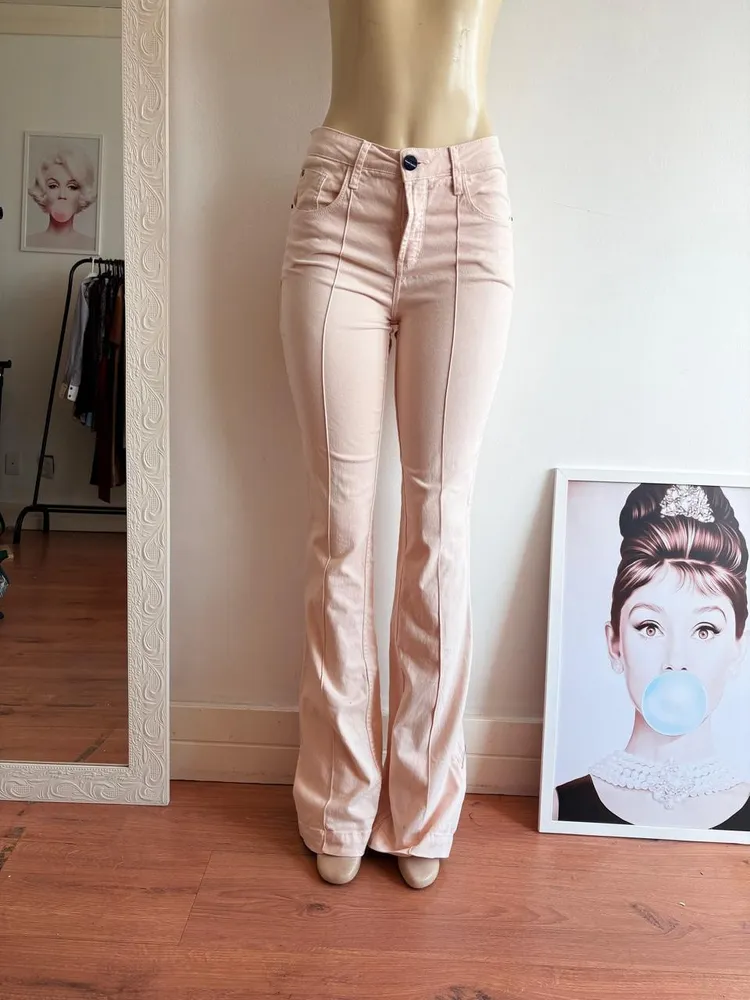 Calça offwhite Le Lis Blanc