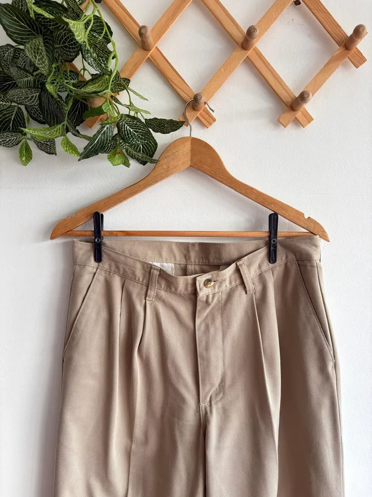Calça social bege masculina