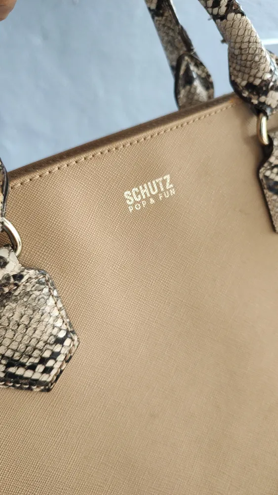 Bolsa Schutz