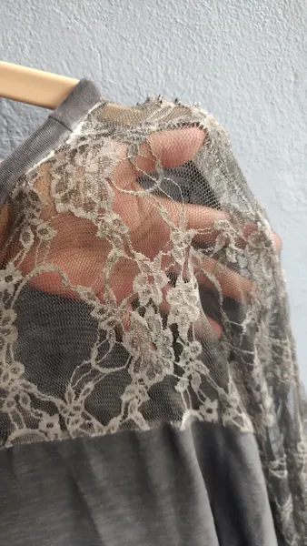 Blusa com renda Ecquus