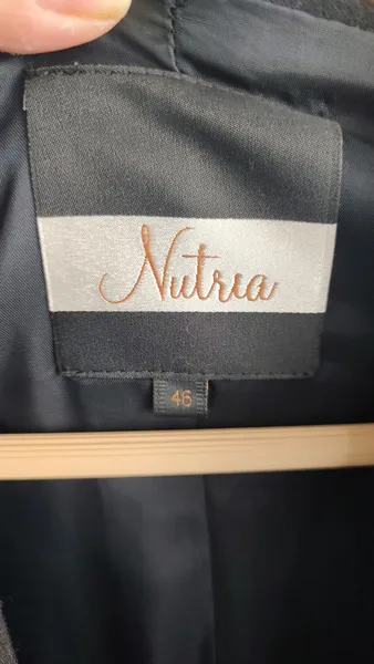 Colete Preto com zíper