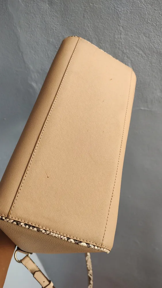 Bolsa Schutz