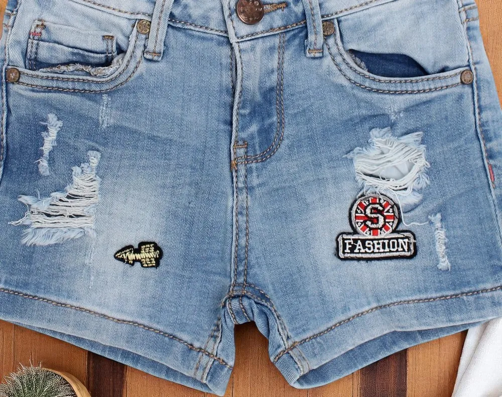 Short jeans infantil bordado Miss