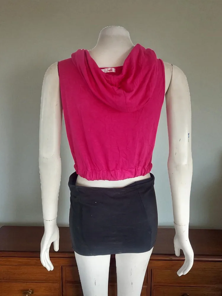 Cropped malha rosa POOL