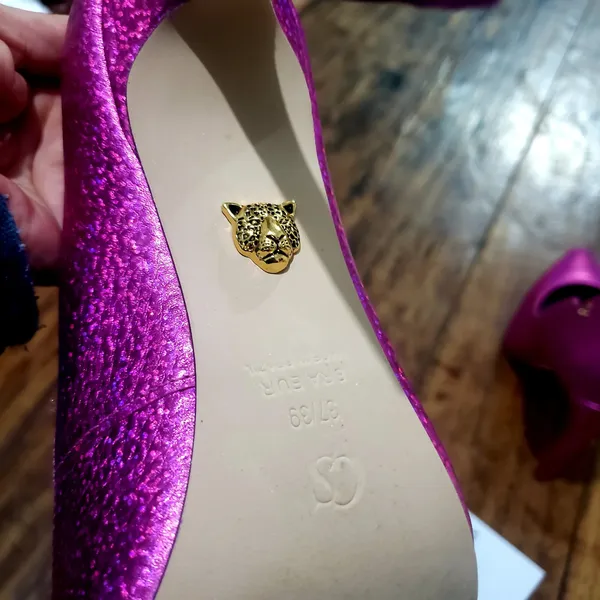 scarpin Carmen Steffens 37