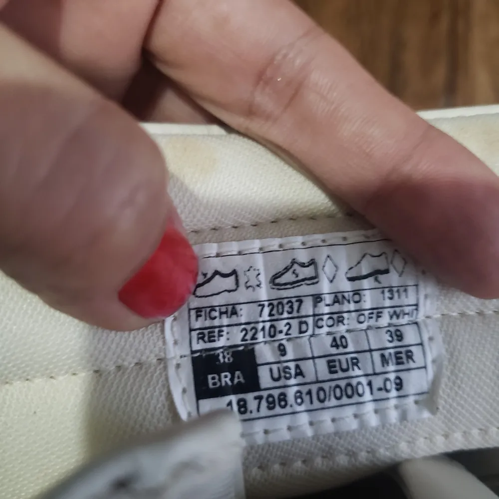 coturno off white 37