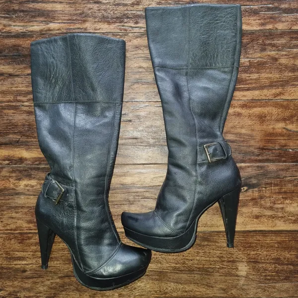 bota em couro legítimo 37