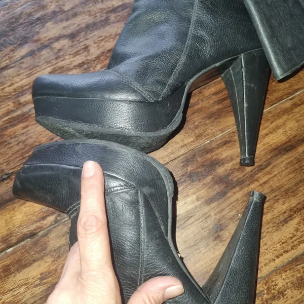 bota em couro legítimo 37