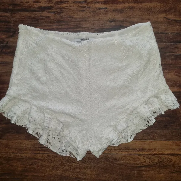 shorts em renda zara 38