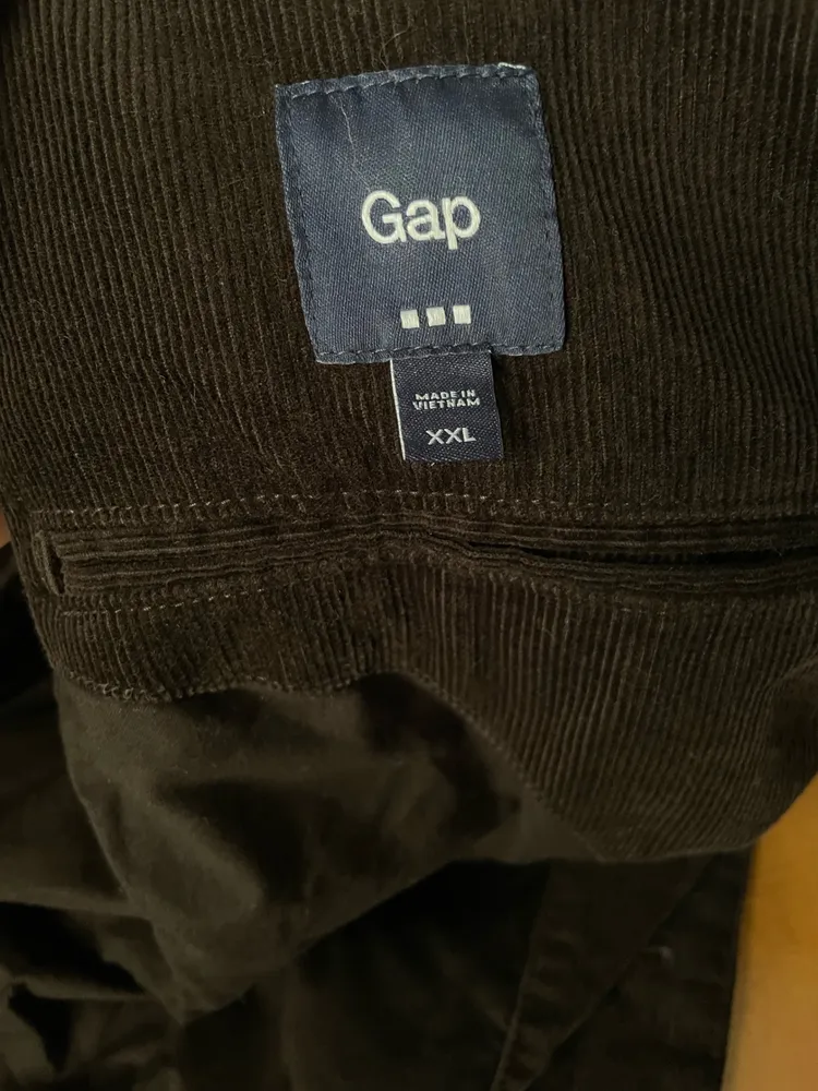 blazer da marca GAP em veludo cotele marrom tam XXL