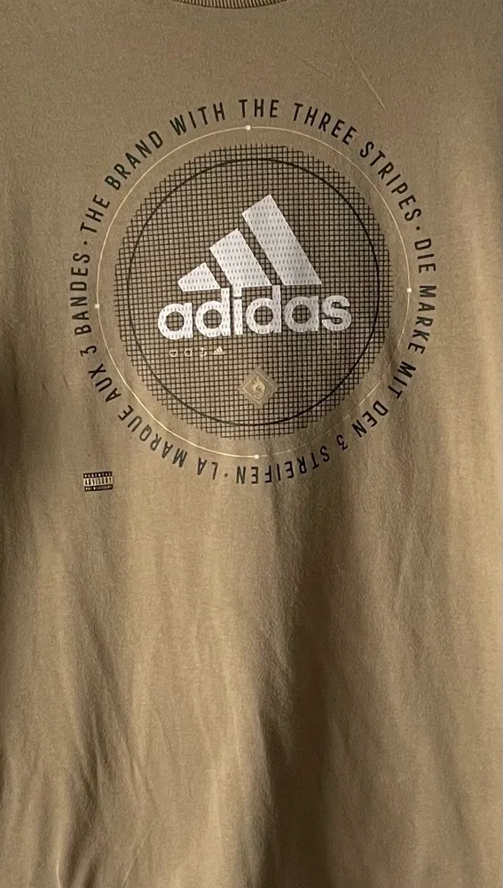 Camiseta Adidas universal embl tam M