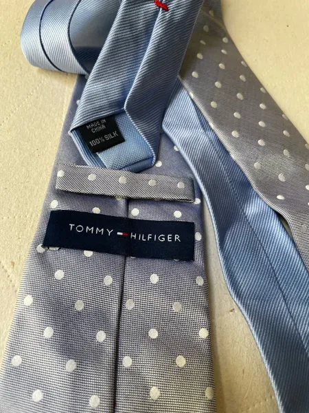 gravata semi slim Tommy Hilfiger seda pura