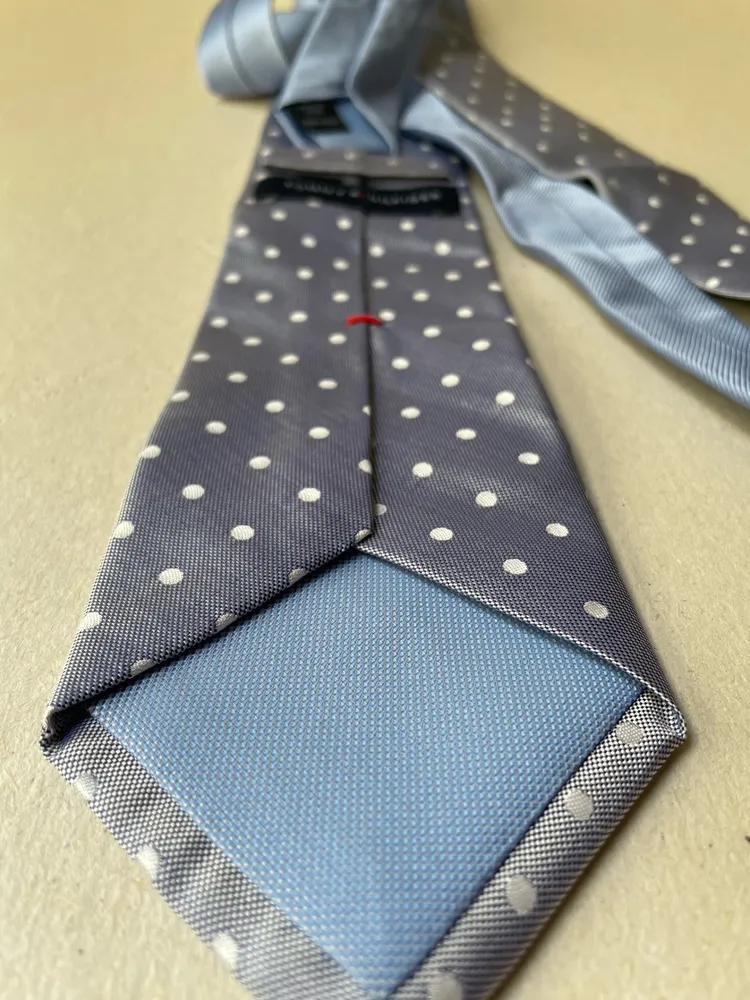 gravata semi slim Tommy Hilfiger seda pura