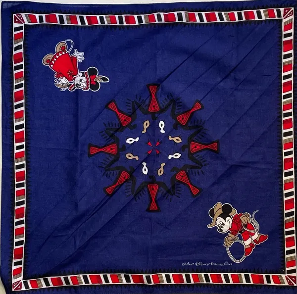 lenço bandana da disney azul com estampa