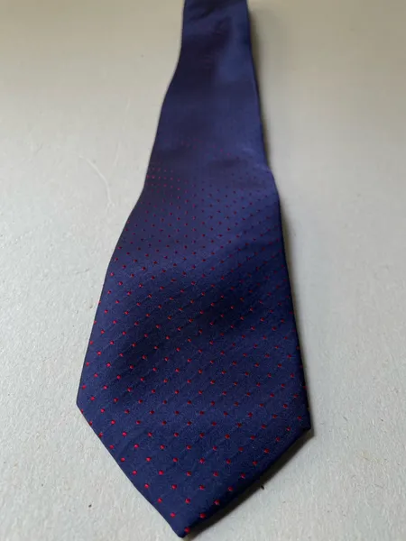 gravata semi slim Brooksfiel seda pura azul estampa poa