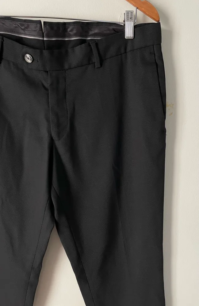 calça social da marca Zara man preta tam 44