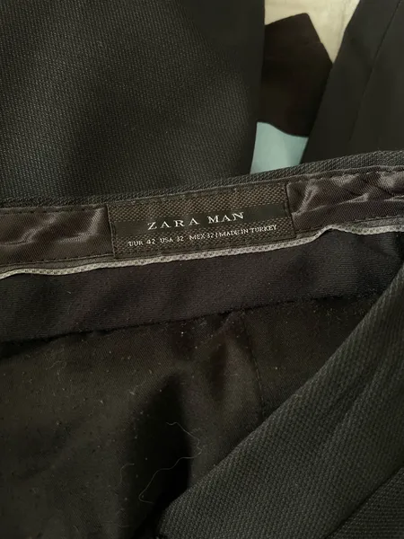 calça social da marca Zara man preta tam 44