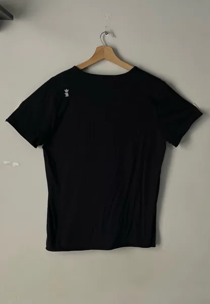 camiseta preta sergio k estampa tam m