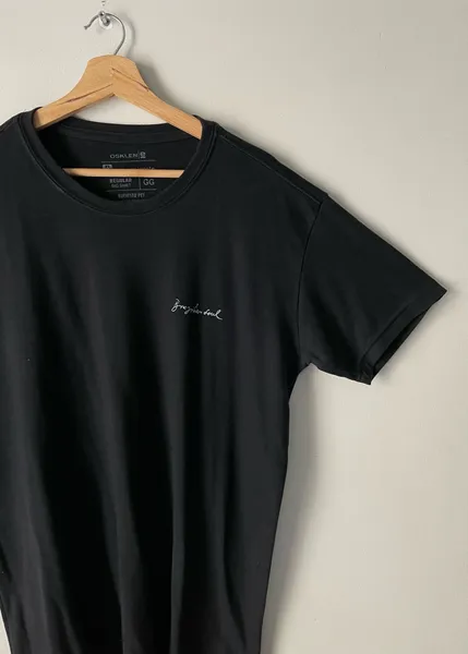camiseta preta da osklen brasilian soul tam gg