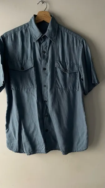 camisa manga curta linho azul tam m