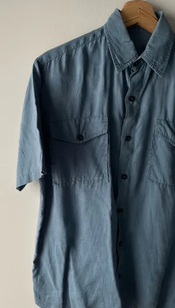 camisa manga curta linho azul tam m