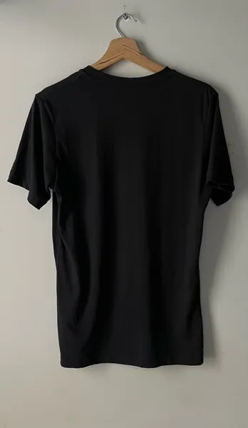 camiseta da marca Diesel preta tam XS