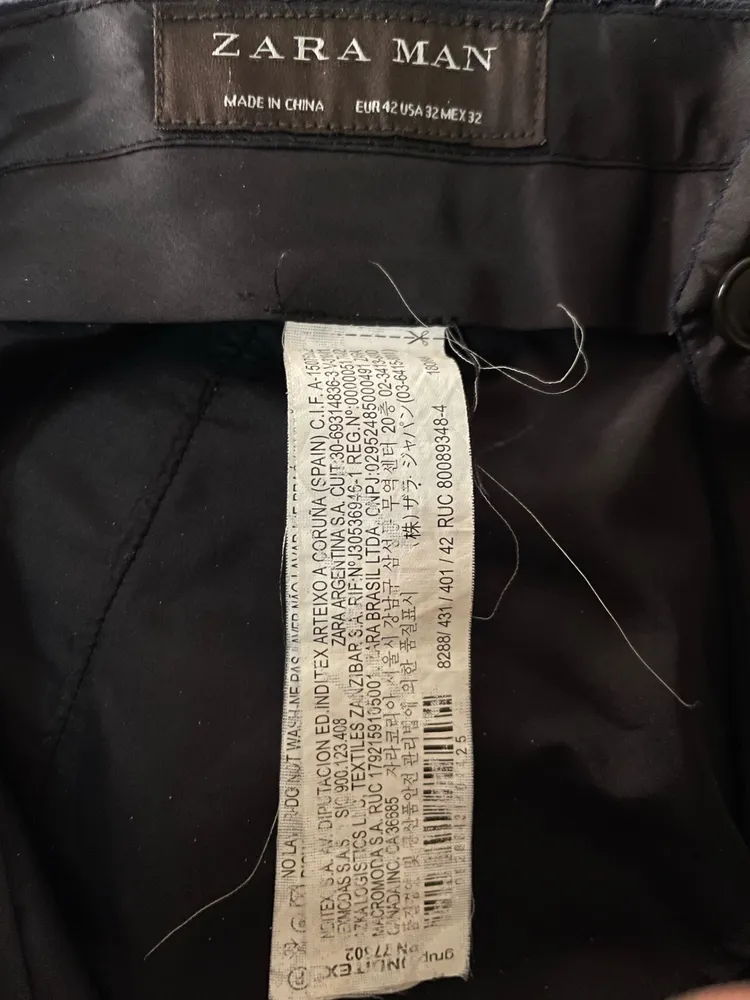 calça de alfaitaria Zara Man azul marinho tam 42