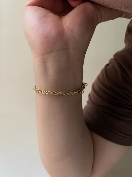 pulseira dourada em malha cordao baiano