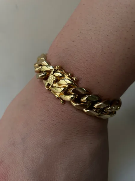 pulseira estilo miami cuban dourada