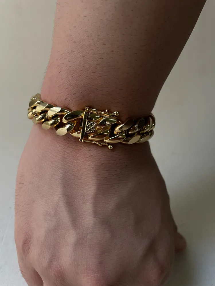 pulseira estilo miami cuban dourada