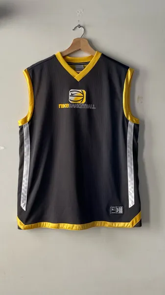 camiseta regata nike basquetebol vintage tam XL