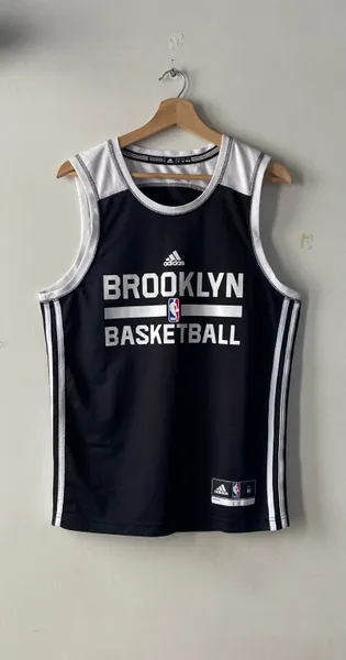 camiseta regata brooklyn basketbol adidas tam m