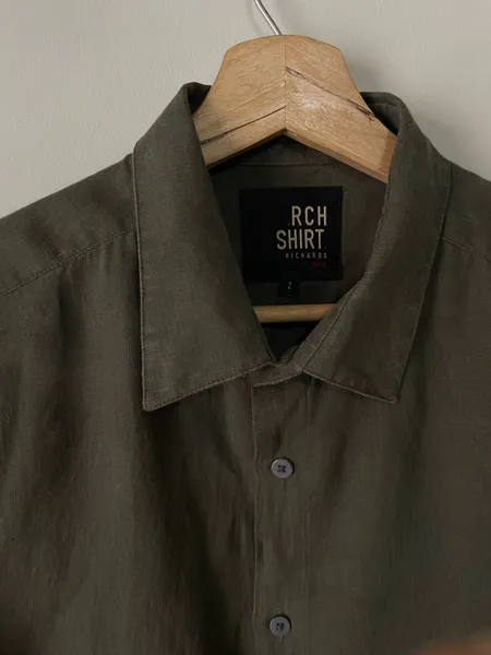 camisa richards linho verde army tam 2
