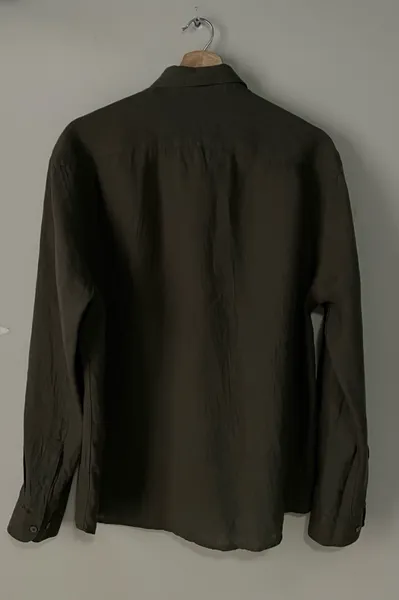 camisa richards linho verde army tam 2