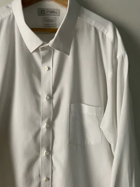 Camisa plus size Raphy branca tamanho 8