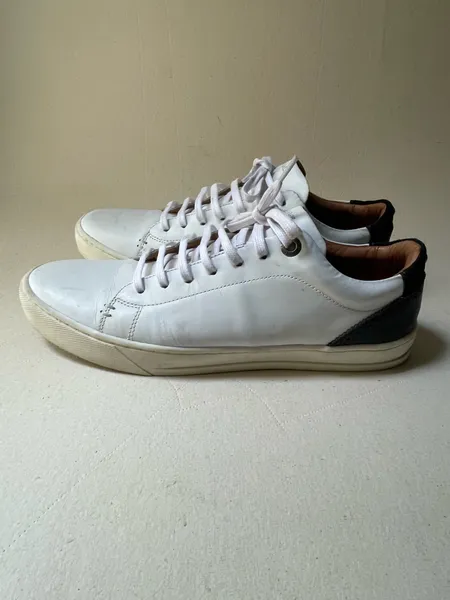 Tenis maaculino Aramis couro legitimo branco tam 41