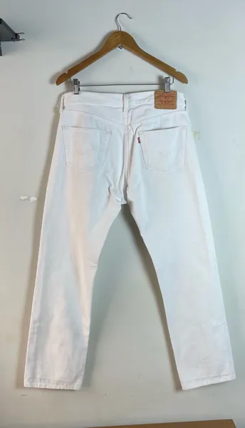 calça jens levis 501 branca tam 42