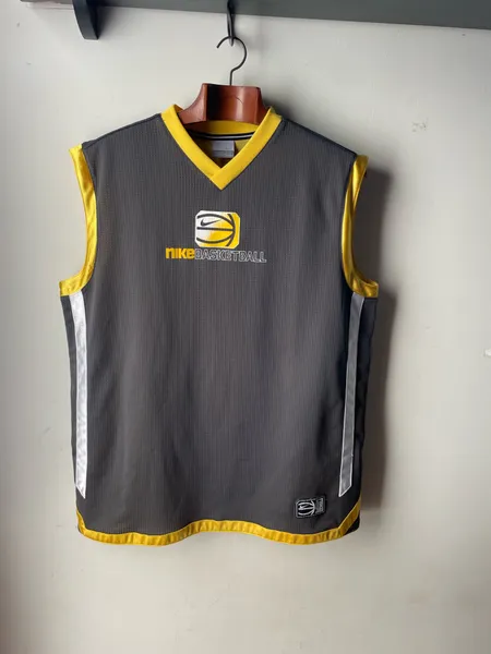 camiseta regata basquetebol nike vintage tam XL