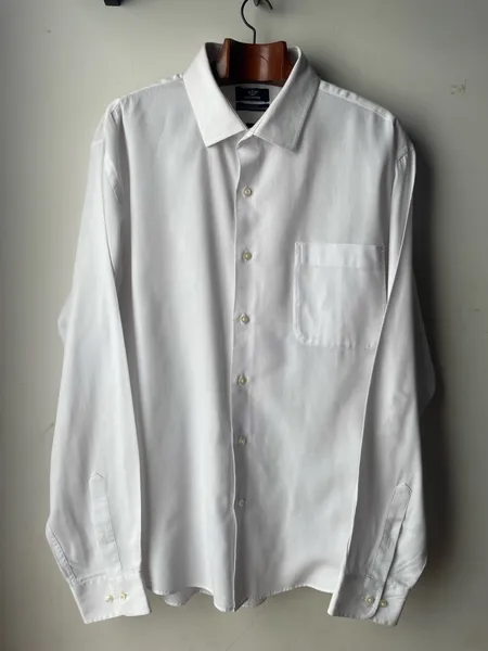 camisa branca Dockers tamanho XL